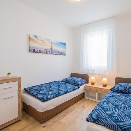 Gemini Apartments Siofok I., Iii. Екстер'єр фото