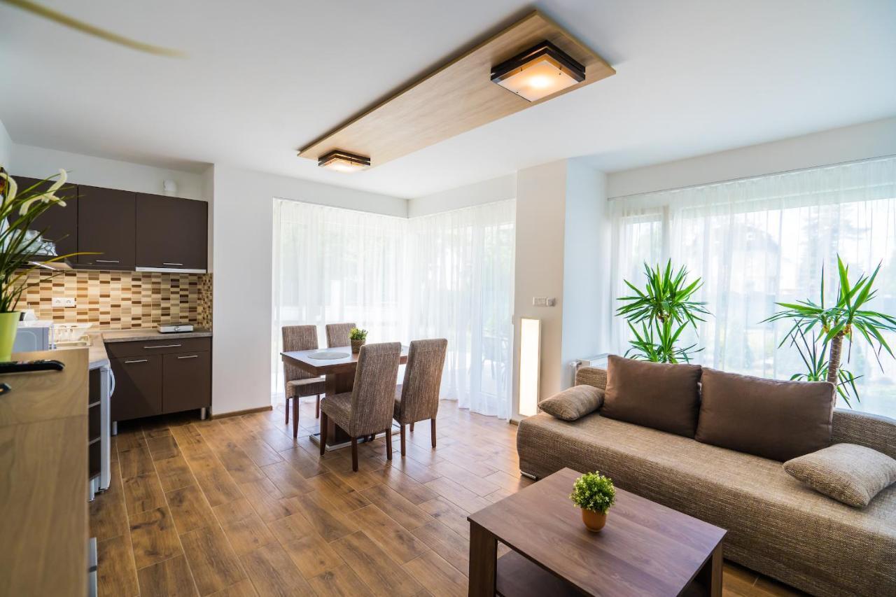 Gemini Apartments Siofok I., Iii. Екстер'єр фото