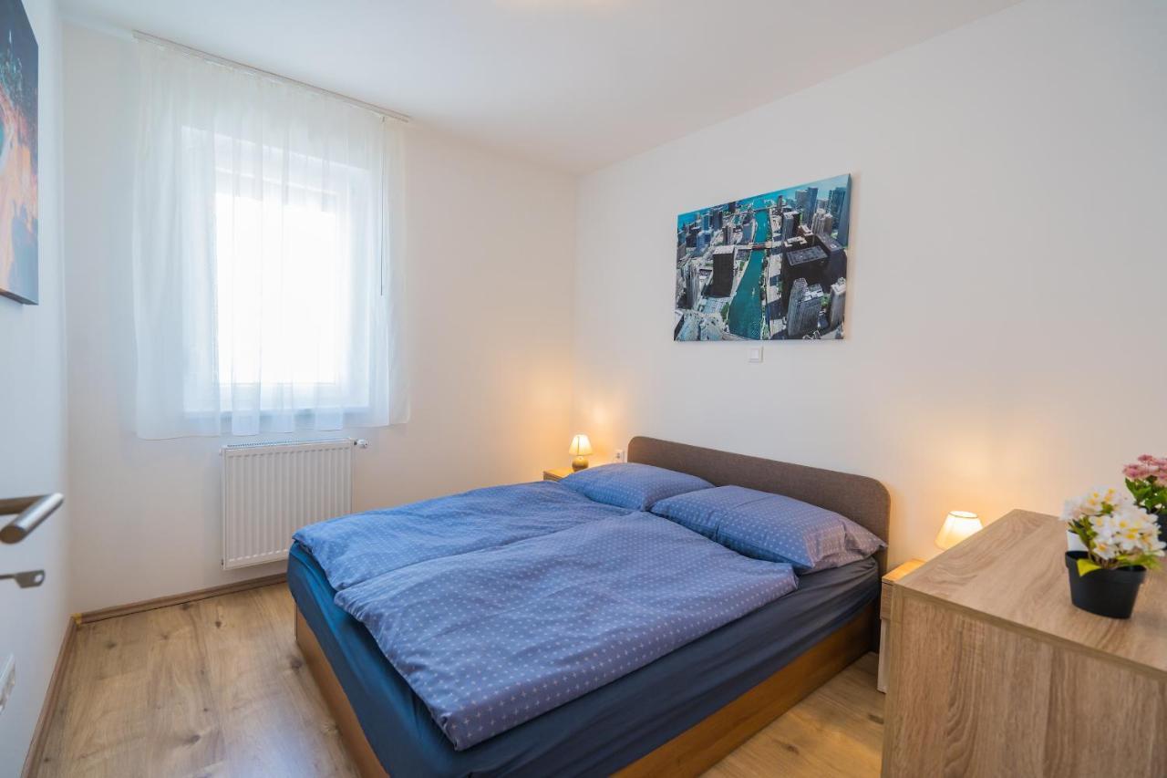 Gemini Apartments Siofok I., Iii. Екстер'єр фото