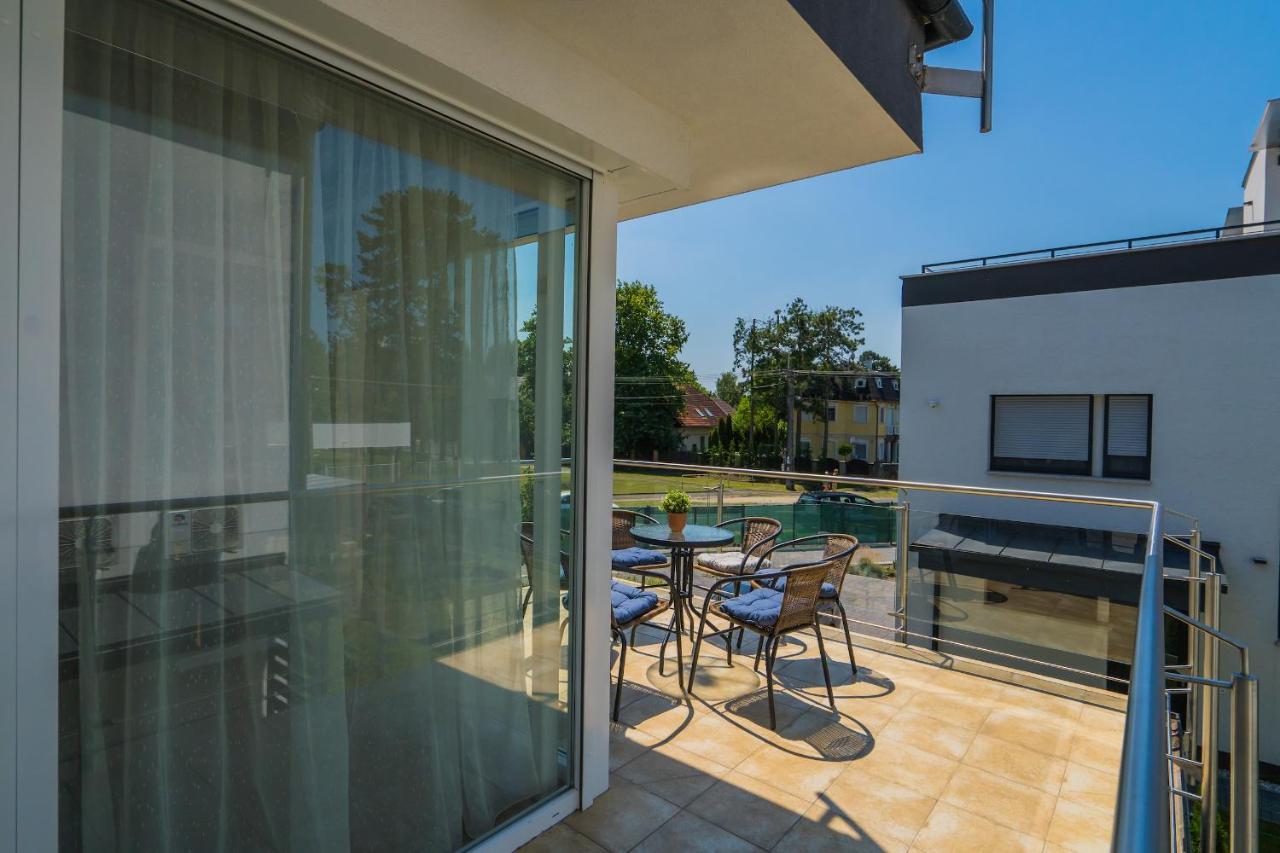 Gemini Apartments Siofok I., Iii. Екстер'єр фото