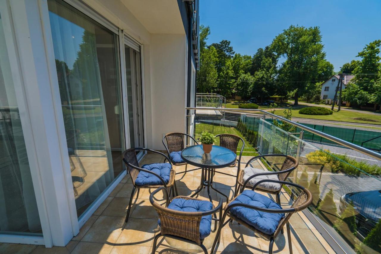 Gemini Apartments Siofok I., Iii. Екстер'єр фото