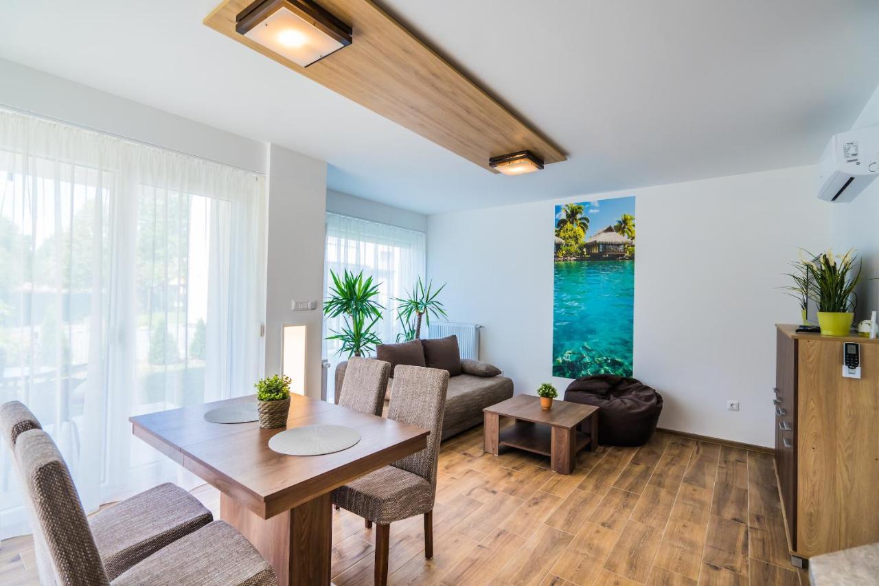 Gemini Apartments Siofok I., Iii. Екстер'єр фото