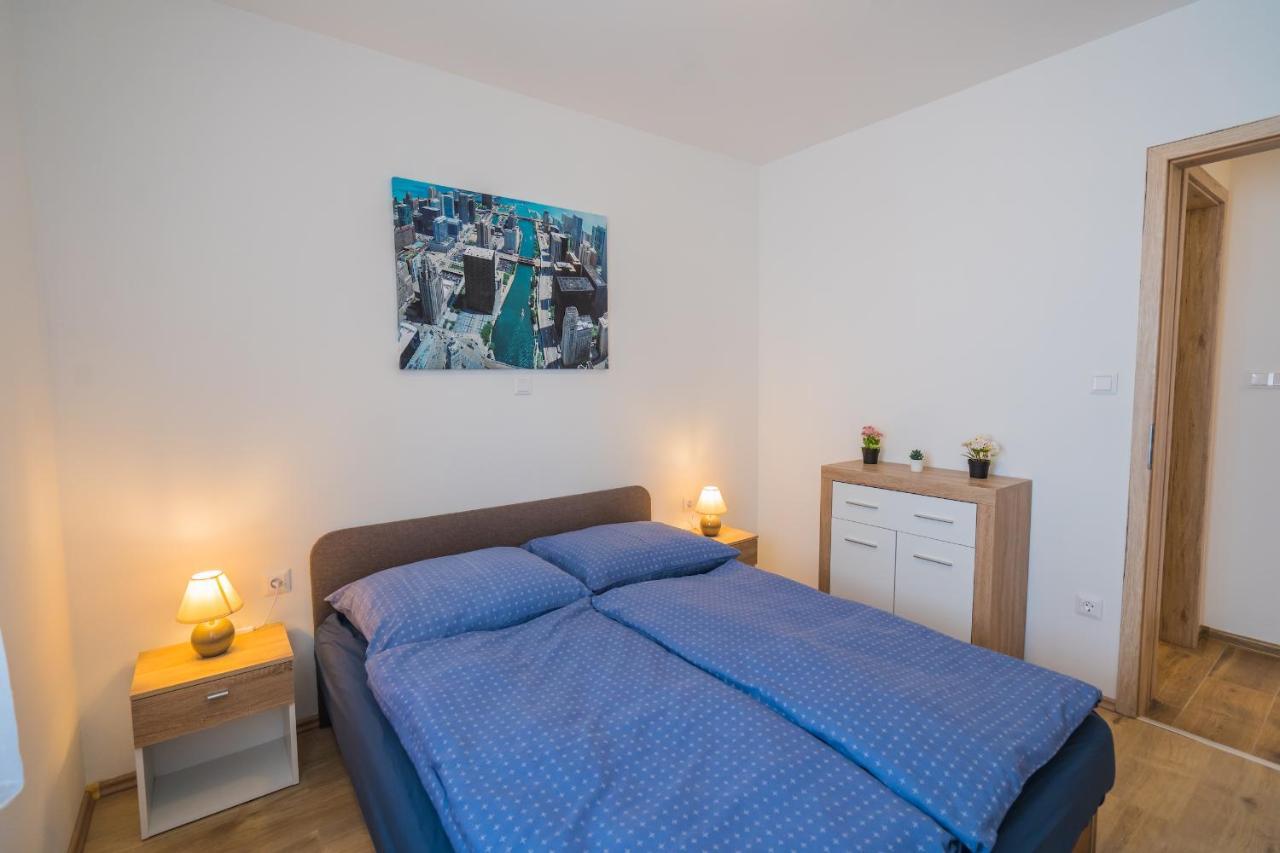 Gemini Apartments Siofok I., Iii. Екстер'єр фото
