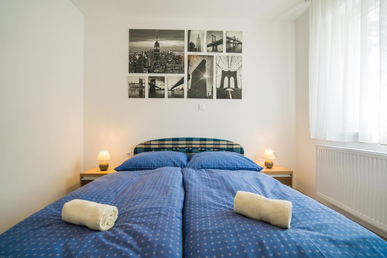 Gemini Apartments Siofok I., Iii. Екстер'єр фото